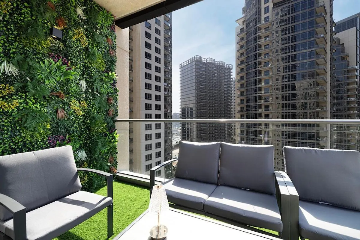 Lux Unit Breathtaking Burj View I Walk Dubai Mall United Arab Emirates