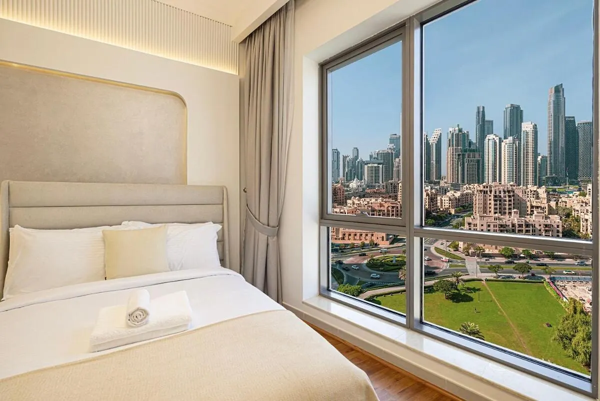 Lux Unit Breathtaking Burj View I Walk Dubai Mall