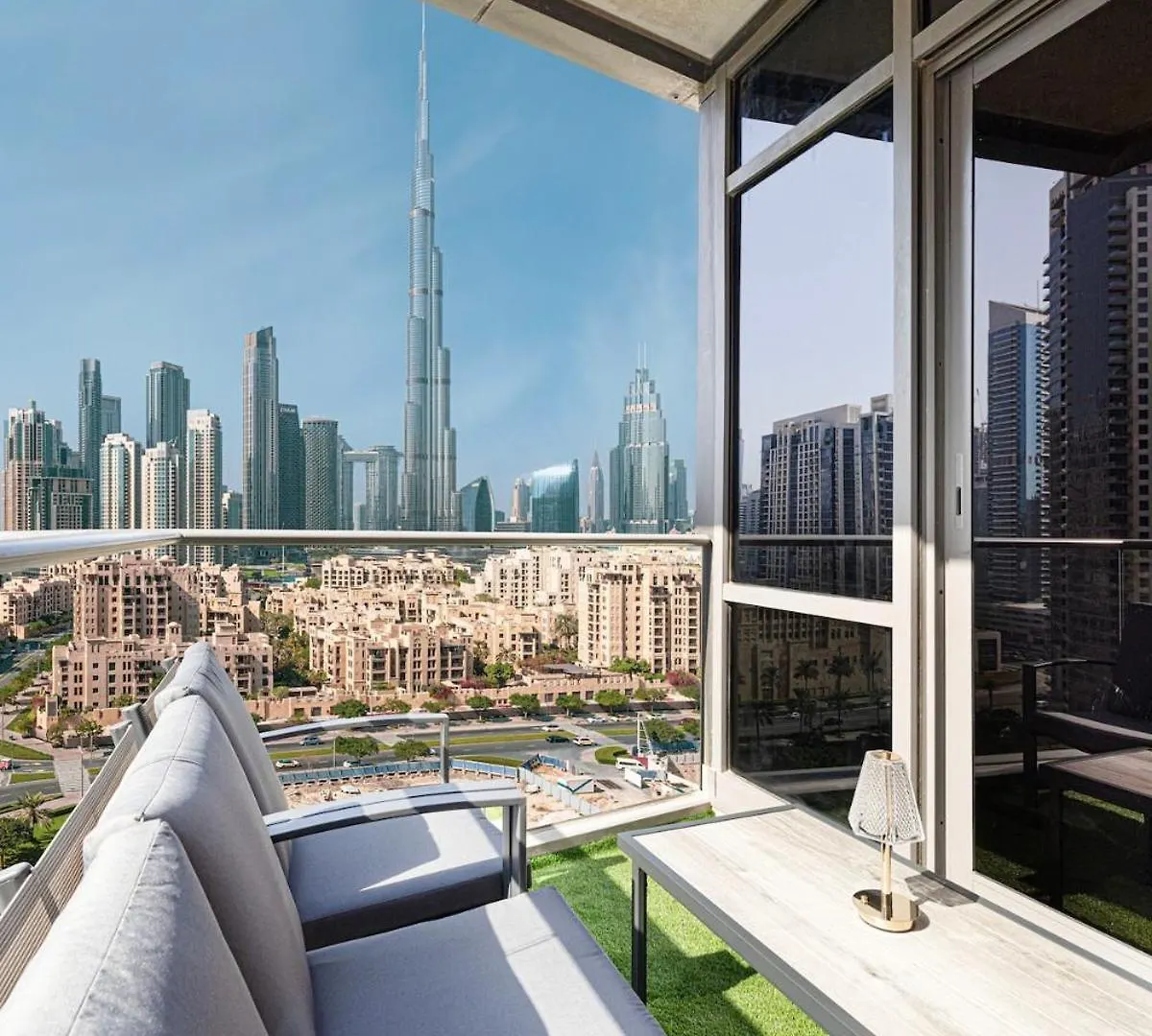 Lux Unit Breathtaking Burj View I Walk Dubai Mall 0*,  United Arab Emirates