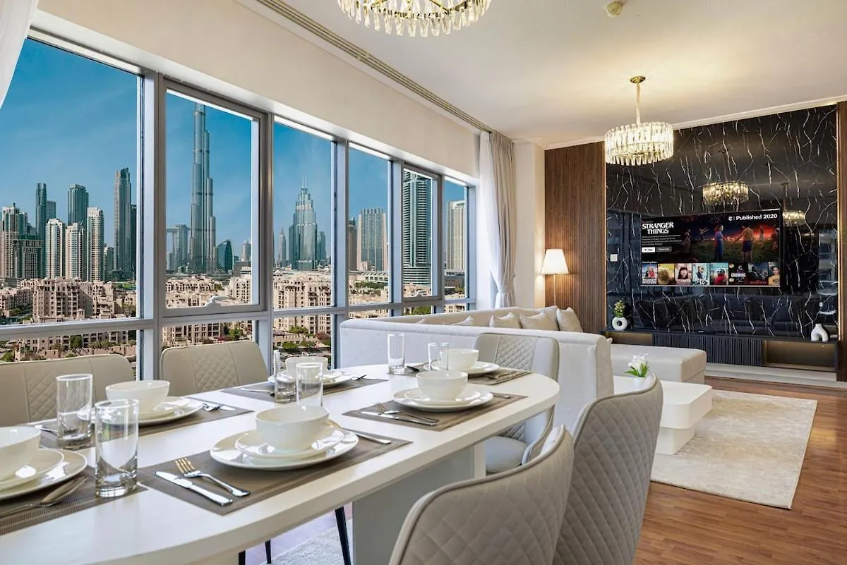 Lux Unit Breathtaking Burj View I Walk Dubai Mall location